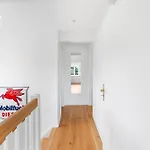 Carolinen Hof 2